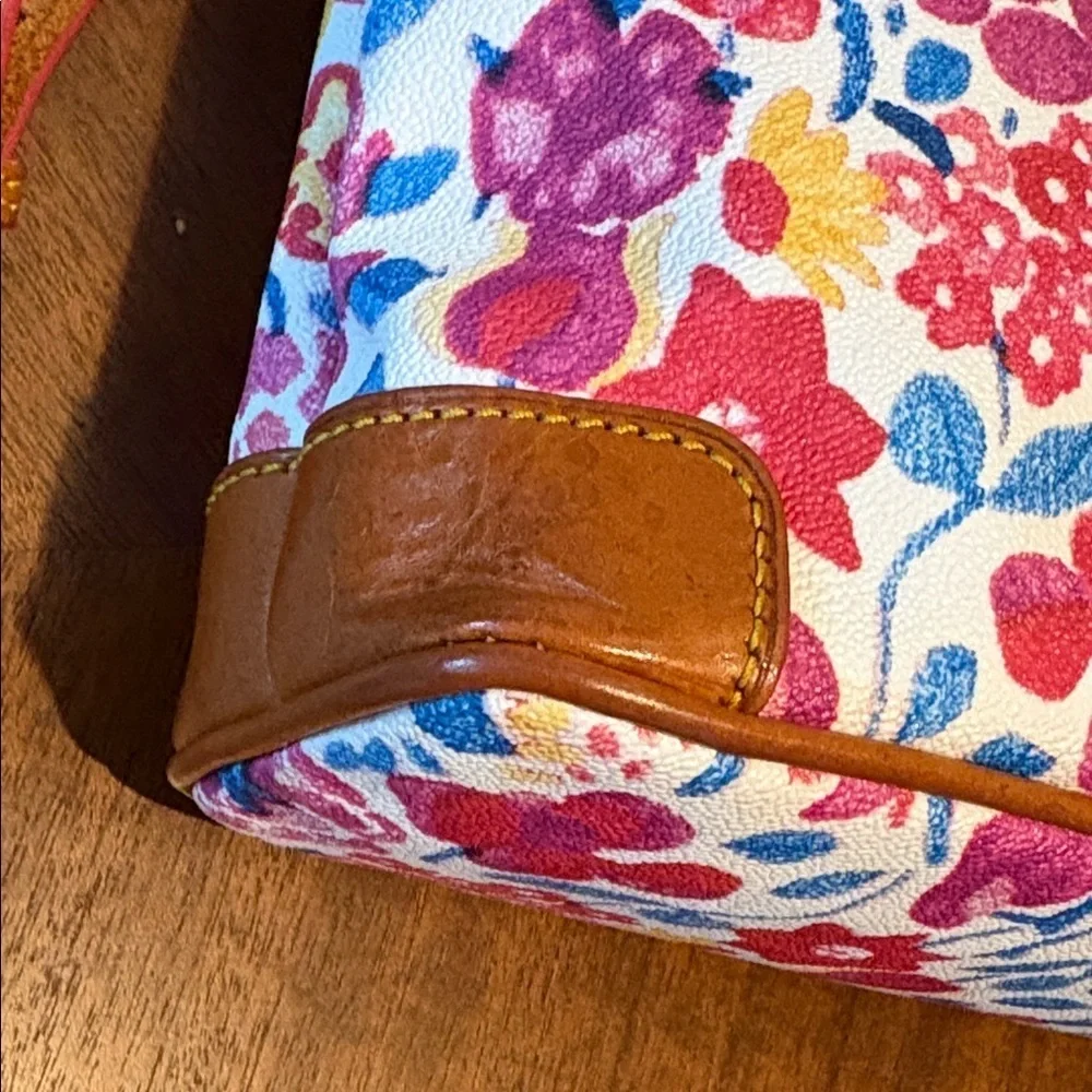 Dooney & Bourke Pink & Red Floral Crossbody Bag/tan leather trim S-M size EUC